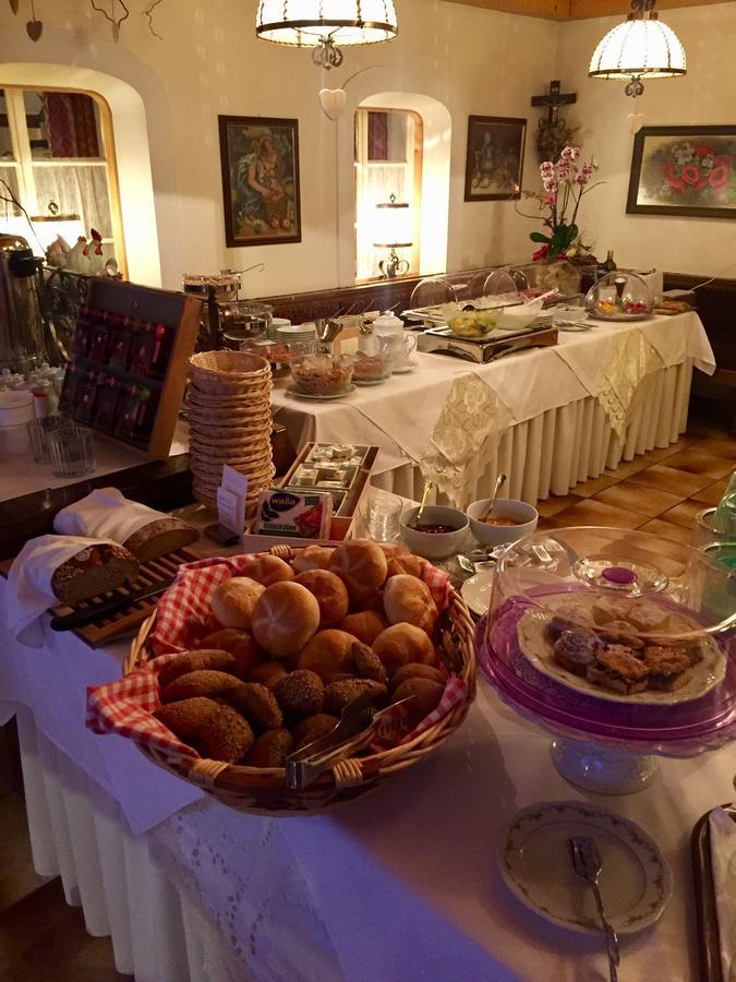 Hotel Schoene Aussicht 칼티트슈 외부 사진