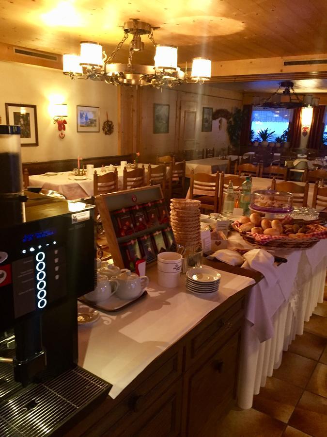 Hotel Schoene Aussicht 칼티트슈 외부 사진